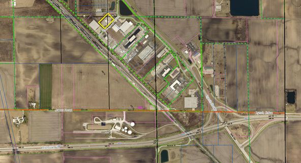 INDUSTRIAL BUILDING FOR SALE: 188 Eastgate Ct, Danville, IL 61834